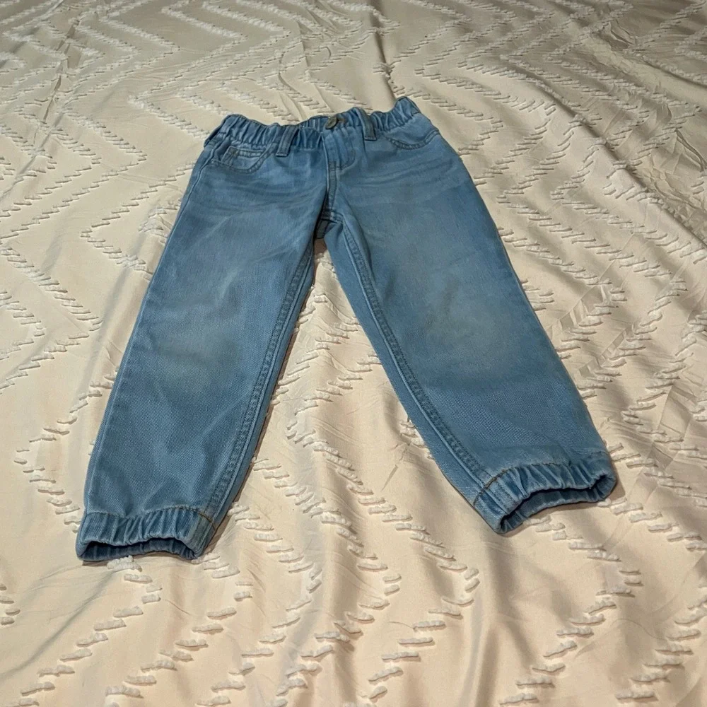 Garanimals Girls 4T Outfit Set Olive Green Smile Top & Baby Gap Denim Joggers